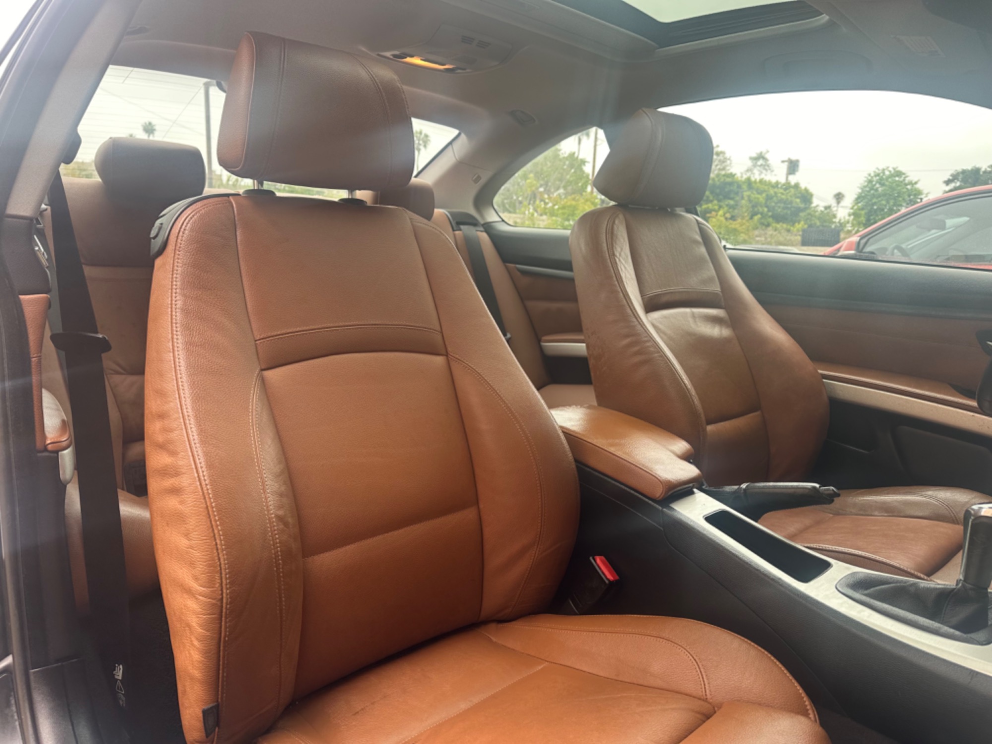 2007 Black /South African Safari BMW 3-Series Leather (WBAWV135X7P) with an Inline 6 engine, Maual transmission, located at 30 S. Berkeley Avenue, Pasadena, CA, 91107, (626) 248-7567, 34.145447, -118.109398 - 6 speed!!! this 2007 BMW 3-Series 328i Coupe looks and drives well. Looking for a reliable ride but struggling with bad credit? Our dealership has got you covered with our impressive selection of used vehicles, including the sleek and stylish 2007 BMW 328i Coupe 2D with a manual transmission. Thes - Photo #20